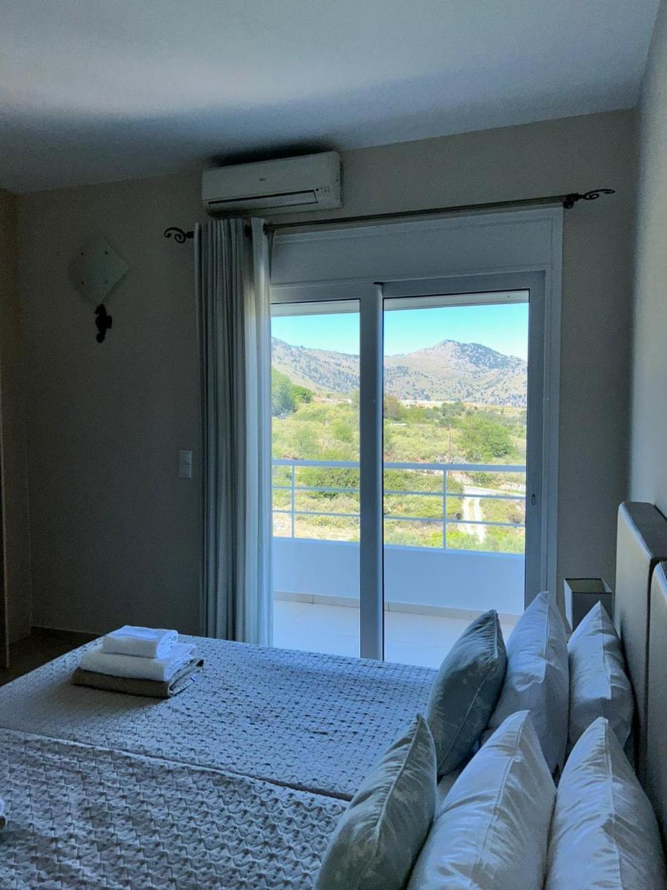 Villa Vuna - Private Pool -Sea View خانيا المظهر الخارجي الصورة